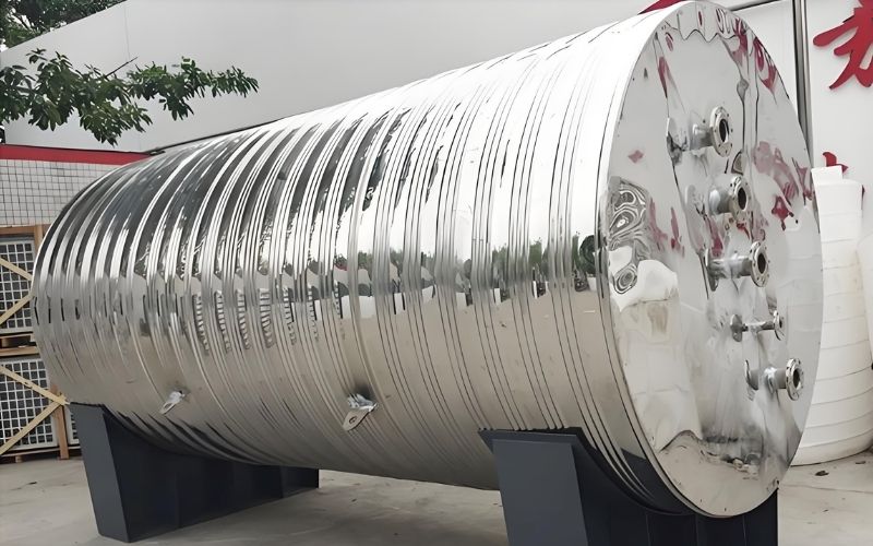 Bồn bảo ôn chịu áp ngang