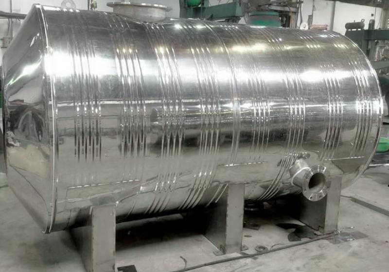 bồn bảo ôn chịu áp ngang